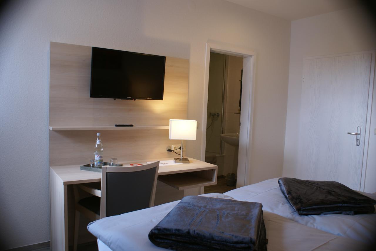 Hotel Garni Alte Post Boffzen Esterno foto